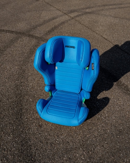 Автокрісло Recaro Axion 1 (Calm Blue)