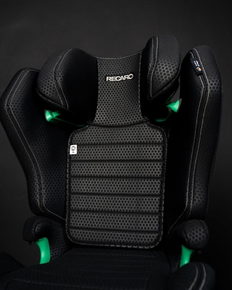 Автокрісло Recaro Axion 1 (Fresh Black)