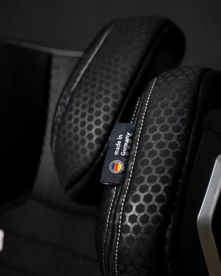 Автокрісло Recaro Axion 1 (Fresh Black)