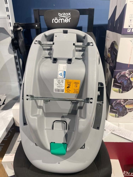 Автокрісло Maxi-Cosi Coral (Essential Red)