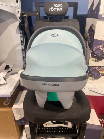 Автокрісло Maxi-Cosi Coral (Essential Blue)