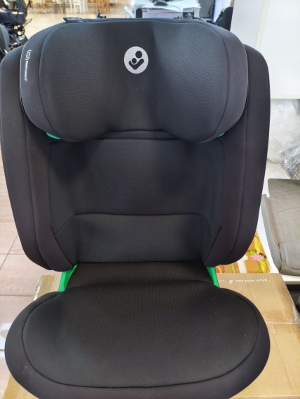 Автокрісло MAXI-COSI RodiFix S i-Size (Basic Black) УЦ