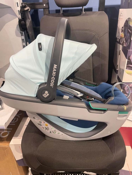 Автокрісло Maxi-Cosi Coral (Essential Blue)