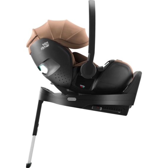 Автокрісло Britax Römer Baby-Safe Pro 2025 з базою VARIO BASE 5Z (LUX / Warm Caramel)