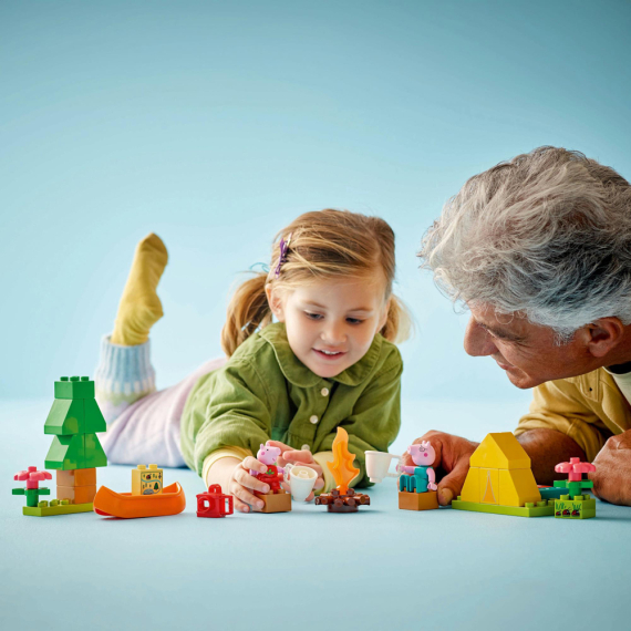 Конструктор LEGO DUPLO Свинка Пеппа Туристичний похід, 32 деталі