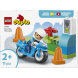 Конструктор LEGO DUPLO Town Синій поліцейський мотоцикл, 11 Деталей