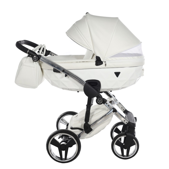 Універсальна коляска 2 в 1 Junama  Individual (White/Silver 15)