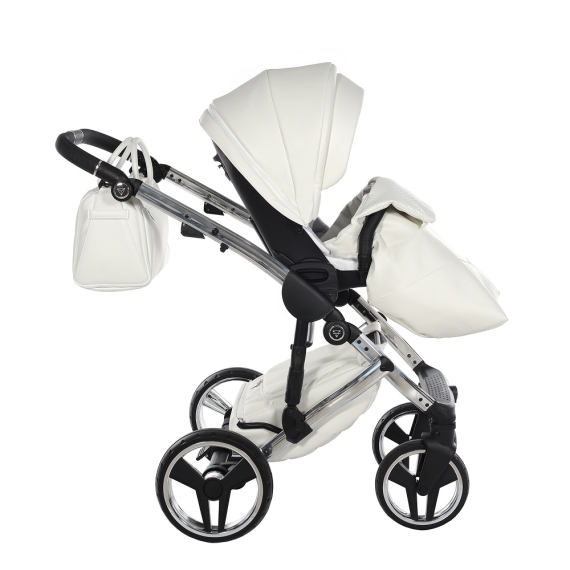 Універсальна коляска 2 в 1 Junama  Individual (White/Silver 15)