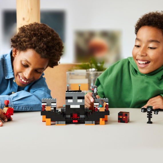 Конструктор LEGO Minecraft Битва за Візер, 494 Деталі
