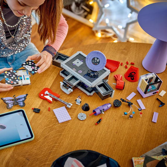 Конструктор LEGO Editions Секретне сховище Олівії Родріґо