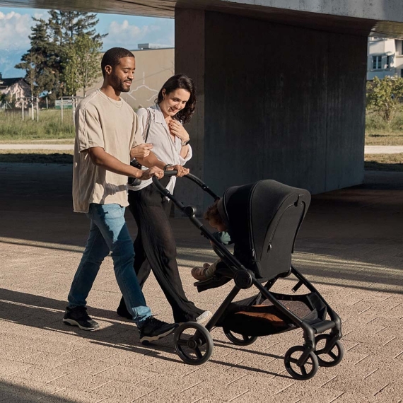 Універсальна коляска 2 в 1 Anex IQ (Basic / Nyx)