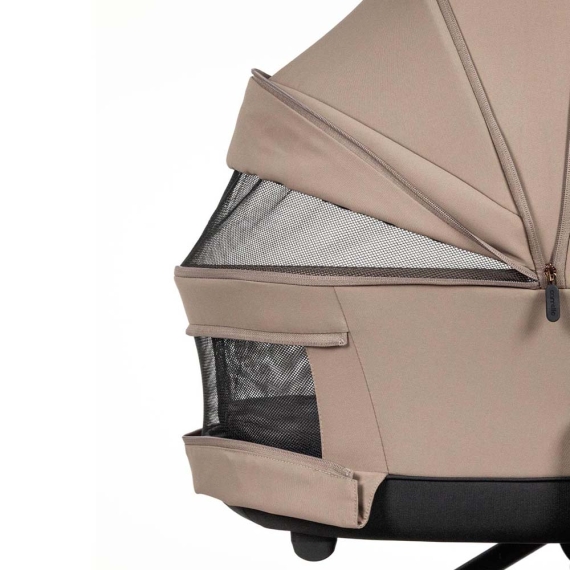 Універсальна коляска 2 в 1 CARRELLO Epica CRL-8510 2026 (Almond Beige)