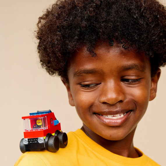 Конструктор LEGO City Автівки Пожежна машина, 67 Деталей