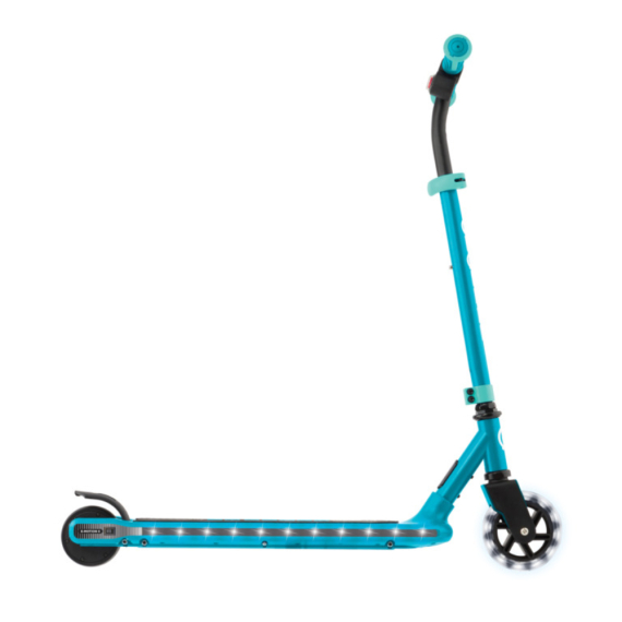 Електросамокат GLOBBER серії E-MOTION 6 з підсвіткою, 50 кг, 6+, 2 колеса (зелений)