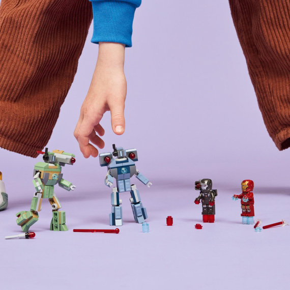 Конструктор LEGO Super Heroes Залізна людина та Бойова Машина проти Хаммер Дронів, 204 деталі