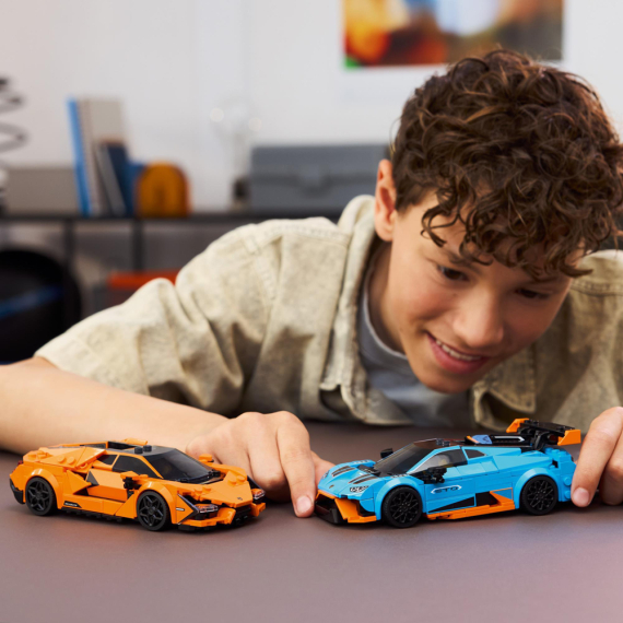 Конструктор LEGO Speed Champions Lamborghini Revuelto і Huracan STO, 607 деталей