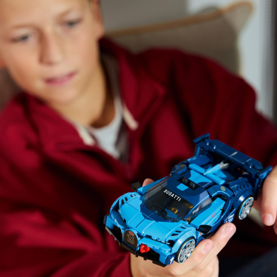 Конструктор LEGO Speed Champions Спортивний автомобіль Bugatti Vision GT Hyper, 284 Деталі