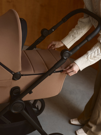 Універсальна коляска 2 в 1 Anex IQ (Basic / Sienna)
