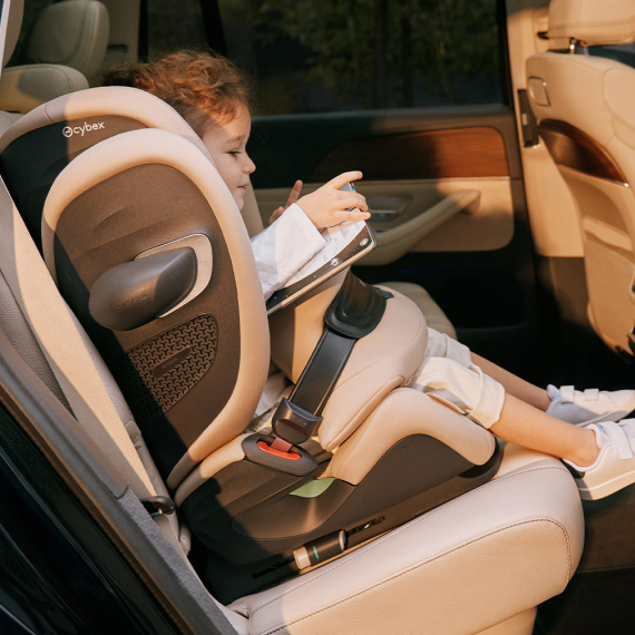 Автокрісло Cybex Pallas G3  (Plus / Almond Beige)