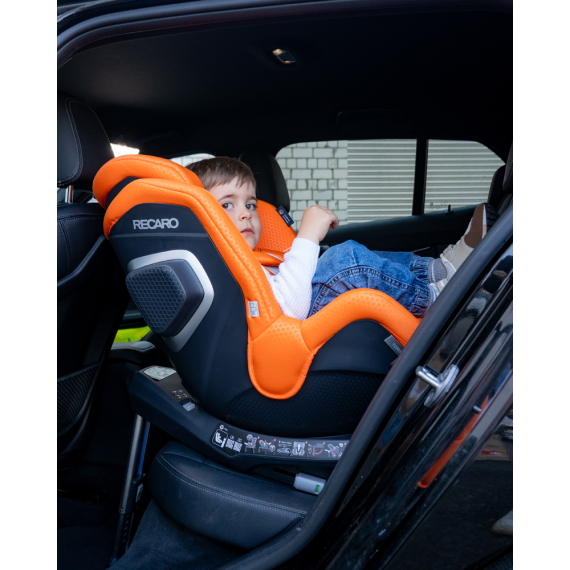 Автокрісло RECARO Toron 1 KID (Epic Green)