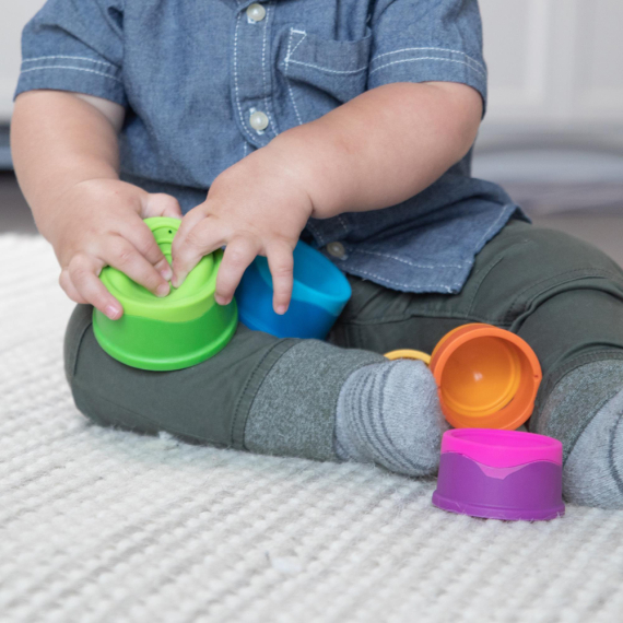 Пірамідка Fat Brain Toys dimpl stack Чашки