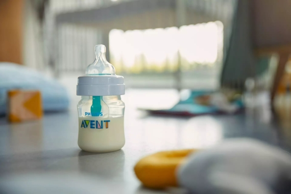 Набір для годування новонароджених Avent Anti-Colic + клапан AirFree