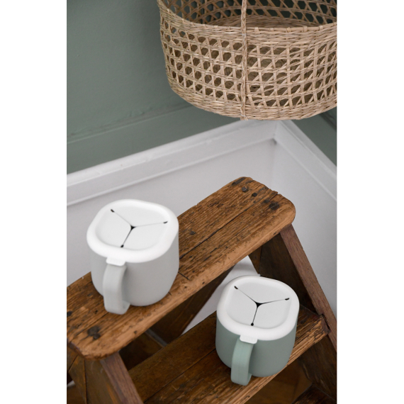 Чашка Beaba Pick 'n' Snack силіконова для снеків і напоїв (сірий)