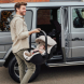 Автокрісло Britax Römer Baby-Safe Pro 2025 з базою VARIO BASE 5Z (LUX / Soft Taupe)