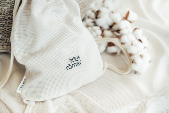 Літній чохол Britax Römer Baby-Safe Pro family 2025