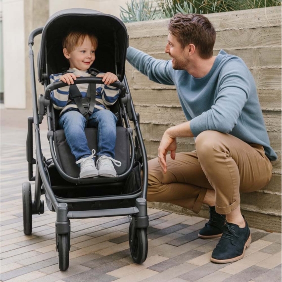 Прогулянкова коляска Uppababy CRUZ V2 (JAKE)