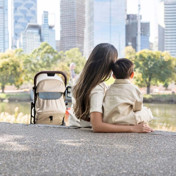 Прогулянкова коляска Britax Römer FLYLITE (Teak)