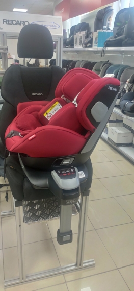 (уц) Автокресло RECARO Salia (Select Garnet Red)