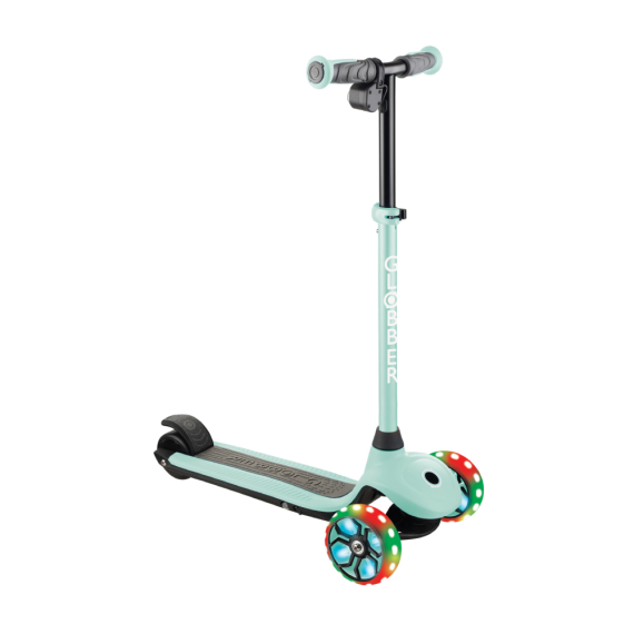 Електросамокат GLOBBER E-MOTION 4, колеса з підсвіткою, 50 кг, 6+, 3 колеса (пастельно-м'ятний) - фото | Интернет-магазин автокресел, колясок и аксессуаров для детей Avtokrisla