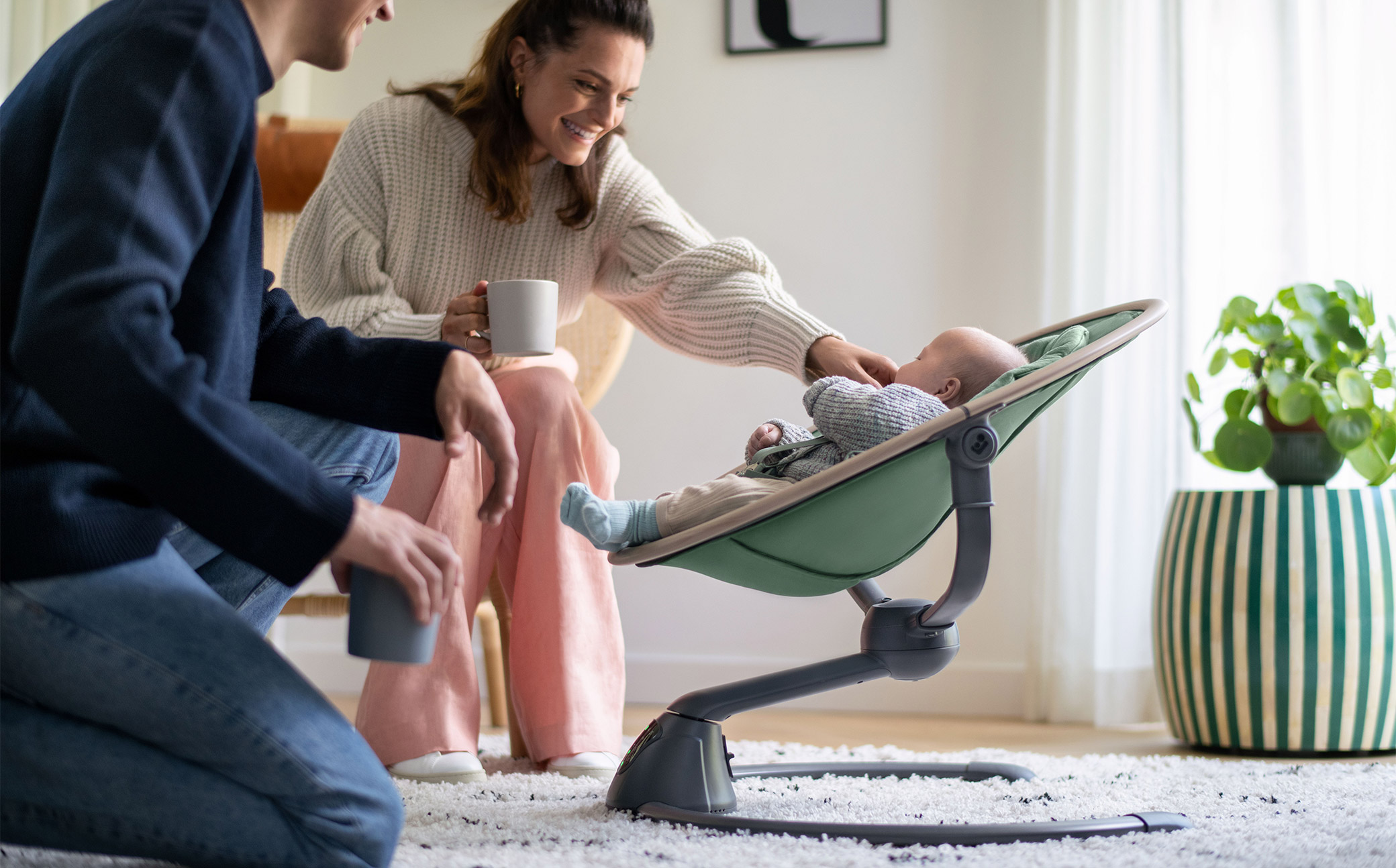 Найкращі шезлонги для новонароджених: ТОП-10 крісел-гойдалок, зображення 12 Найкращі шезлонги для новонароджених: ТОП-10 крісел-гойдалок — Аvtokrisla.com, зображення 12